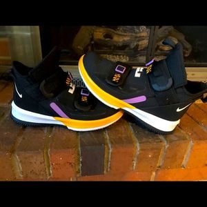 Nike LeBron Soldier 13 Men’s Size 9.5